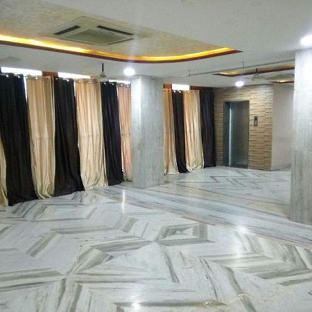 Hotel Shree Pushpak Raigarh Bagian luar foto